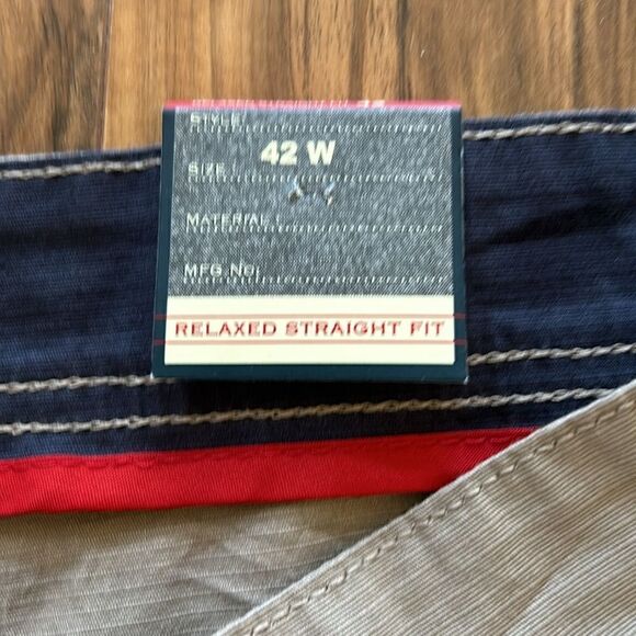 NEW Beverly Hills Polo Club Khaki Cargo Shorts - Picture 6 of 9